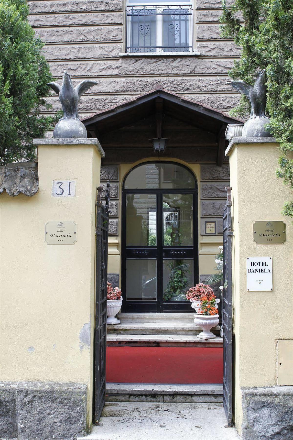 Daniela Hotel