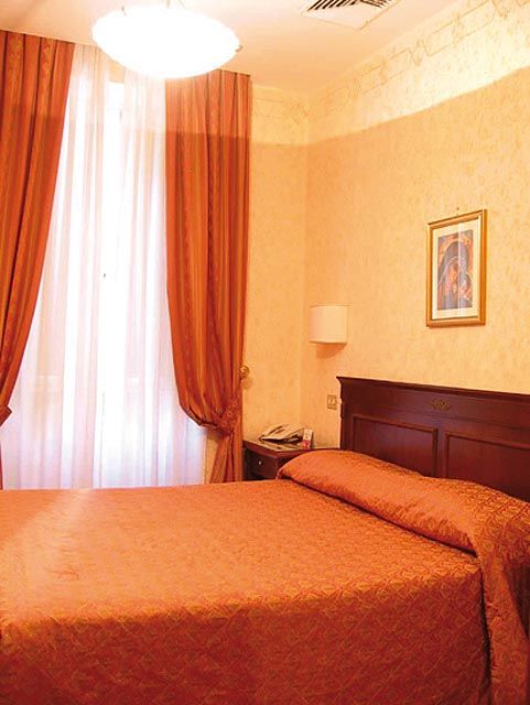 Daniela Hotel 3*